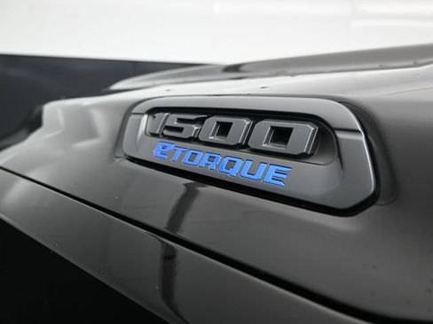 New 2026 RAM 1500 Big Horn w/ Night Edition AWD/4WD image 14