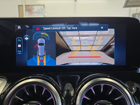 New 2026 Mercedes-Benz GLB 250 image 25