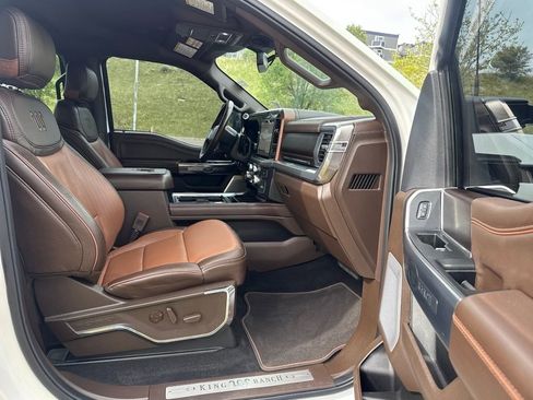 Certified 2025 Ford F350 King Ranch AWD/4WD image 28