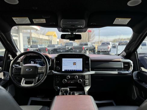 Used 2021 Ford F150 Lariat w/ Equipment Group 502A High image 26