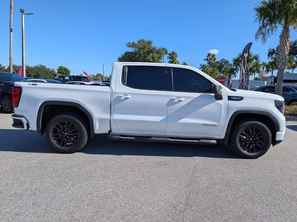 Used 2023 GMC Sierra 1500 Elevation AWD/4WD image 3