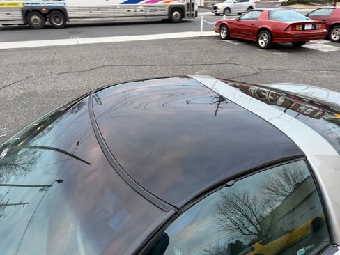 Used 2000 Chevrolet Corvette Coupe w/ Memory Pkg image 36