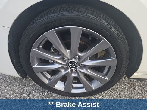 Used 2021 MAZDA MAZDA3 s image 10