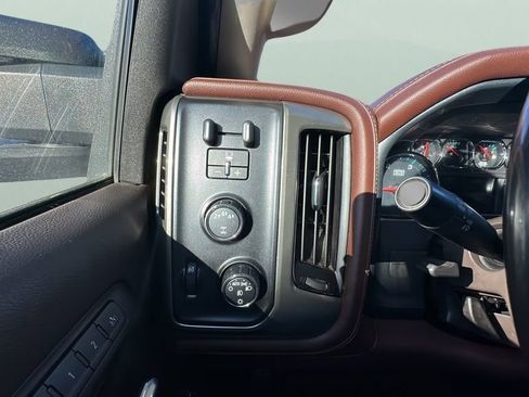 Used 2019 Chevrolet Silverado 3500 High Country w/ Duramax Plus Package image 17