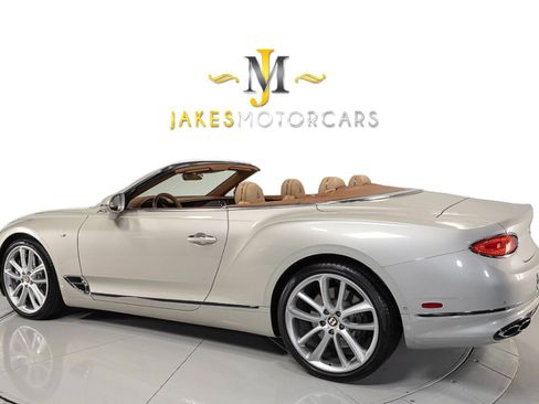 Used 2020 Bentley Continental GT AWD/4WD image 6