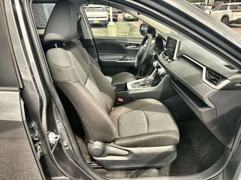 Used 2025 Toyota RAV4 XLE w/ Convenience Package AWD/4WD image 24