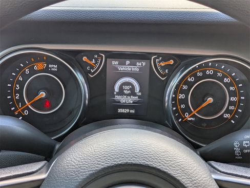 Used 2023 Jeep Wrangler Sport image 31