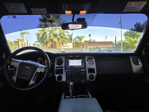 Used 2017 Ford Expedition EL Limited RWD image 5