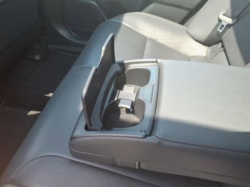 Used 2024 Toyota Crown Platinum image 8