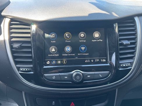 Used 2018 Chevrolet Trax LS FWD image 5