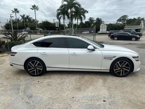 Used 2025 Genesis G80 2.5T Advanced image 4