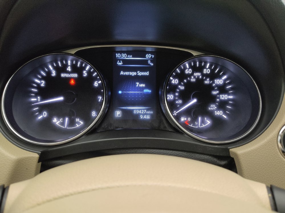 Used 2015 Nissan Rogue SV w/ SV Premium Package FWD image 23