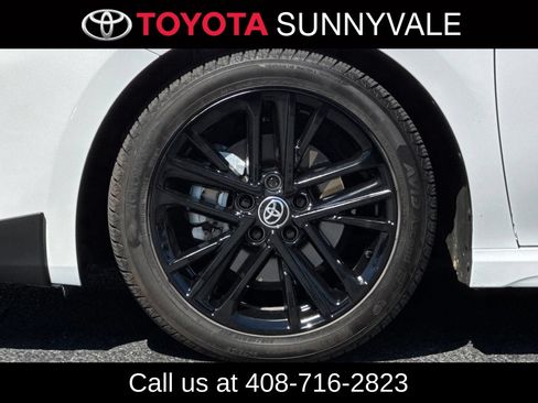 Used 2026 Toyota Camry SE w/ Convenience Package FWD image 12