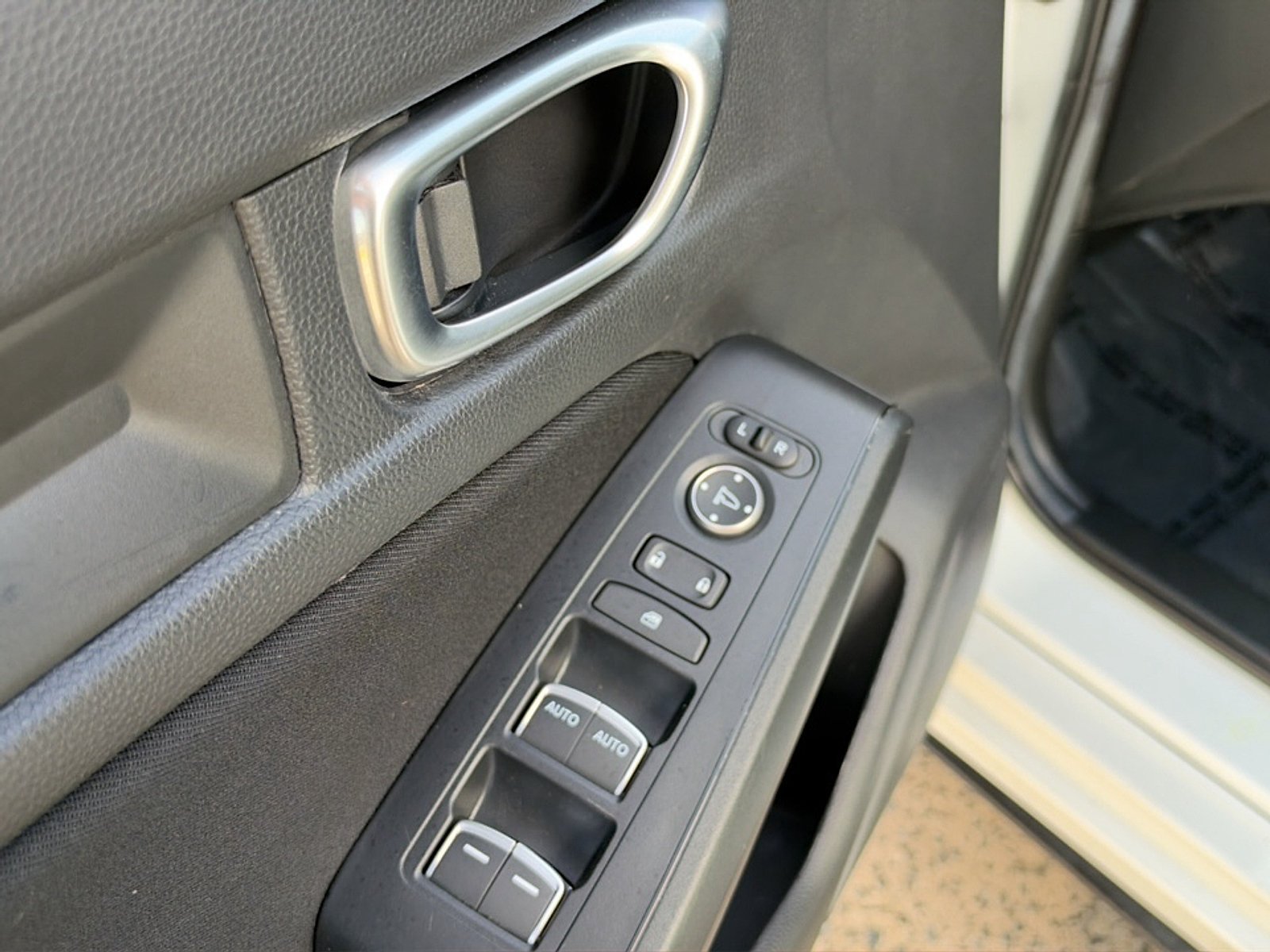 Used 2024 Honda Civic Sport image 15