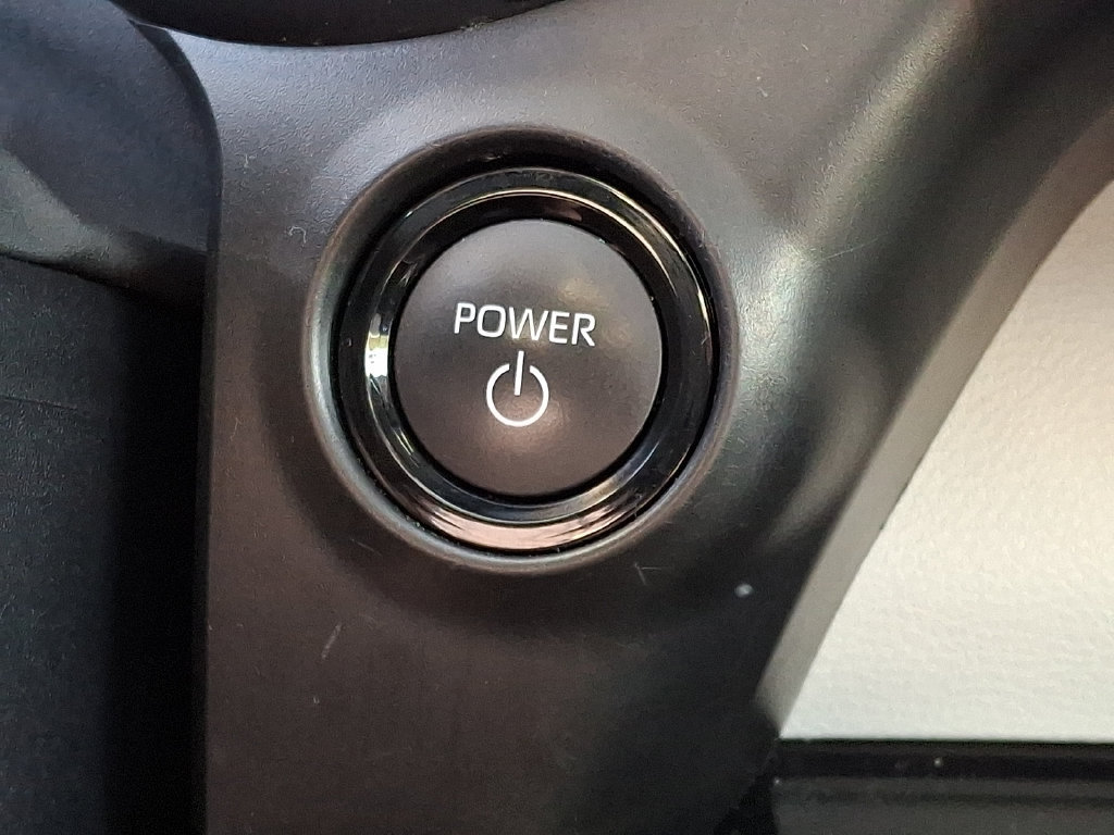 Certified 2025 Toyota Sienna XLE w/ XLE Plus Package AWD/4WD image 26