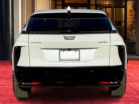 New 2025 Cadillac Lyriq Sport AWD/4WD image 5