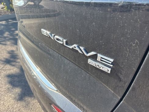Used 2018 Buick Enclave Premium w/ Experience Buick Package AWD/4WD image 4