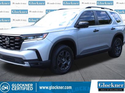 Used 2025 Honda Pilot TrailSport