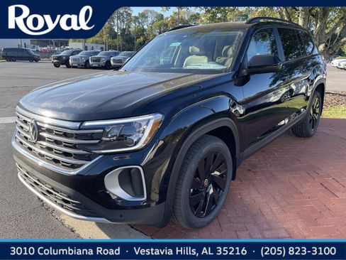 New 2026 Volkswagen Atlas SE image 1