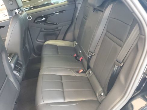 Used 2025 Land Rover Range Rover Evoque S AWD/4WD image 34