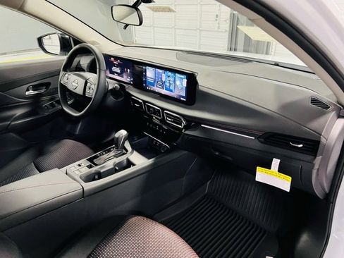 New 2026 Nissan Sentra SR image 31