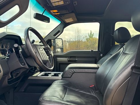 Used 2012 Ford F250 Lariat w/ Lariat Ultimate Pkg image 24