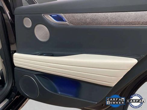 Used 2024 Genesis G80 image 76