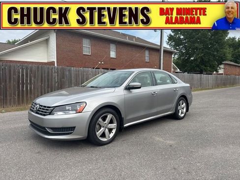 Used 2014 Volkswagen Passat TDI SE FWD image 1