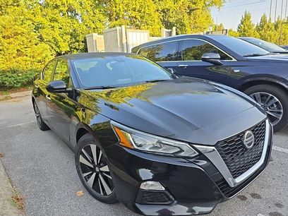 Used 2021 Nissan Altima 2.5 SV