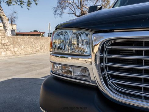 Used 2002 GMC Sierra 2500 4x4 Crew Cab HD w/ SLT Marketing Option Pkg image 59