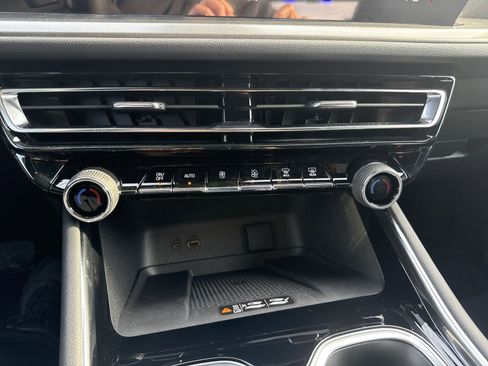 New 2026 Chevrolet Traverse LT w/ Driver Confidence Package image 18