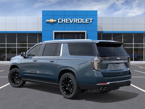 New 2026 Chevrolet Suburban High Country AWD/4WD image 32