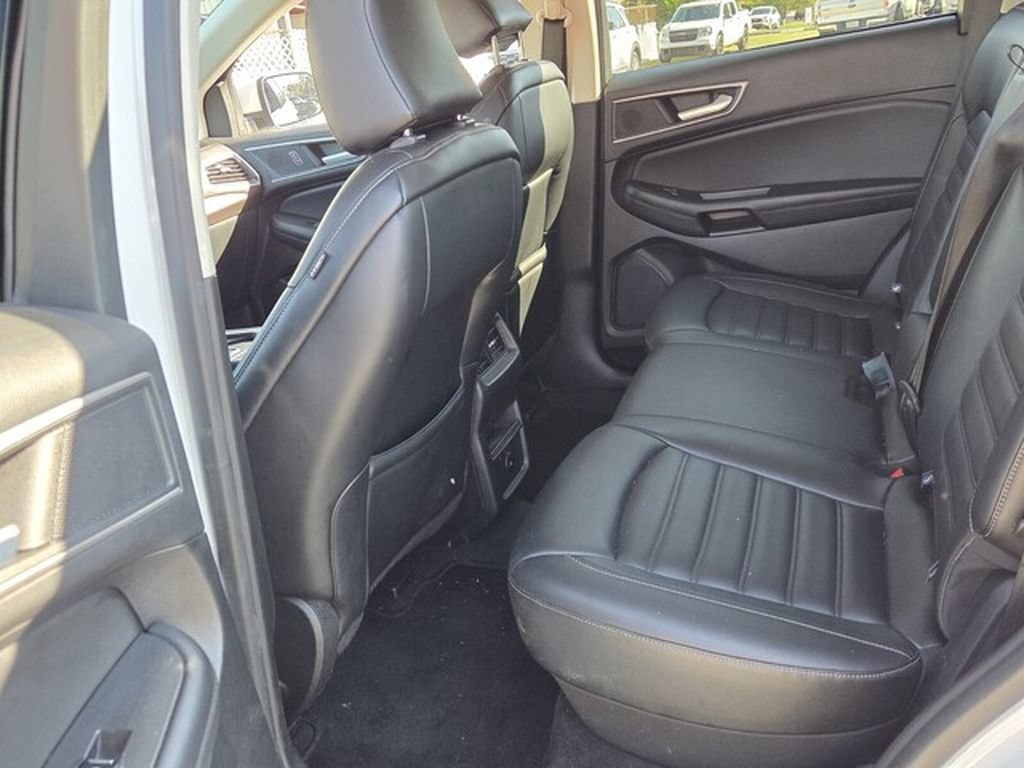 Used 2024 Ford Edge SEL AWD/4WD image 8