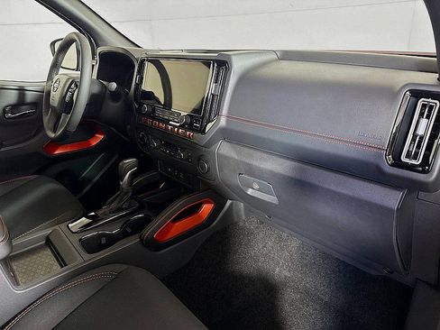 New 2025 Nissan Frontier PRO-4X image 26