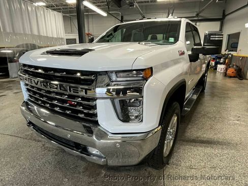 Used 2020 Chevrolet Silverado 2500 LTZ image 8