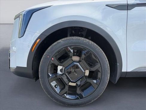 New 2026 Kia Sorento SX AWD/4WD image 9