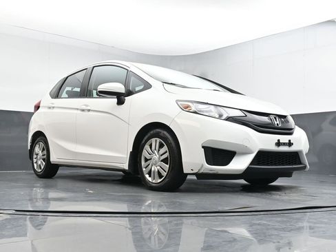 Used 2015 Honda Fit LX image 32