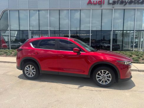Used 2023 MAZDA CX-5 AWD 2.5 S w/ Select Package image 4