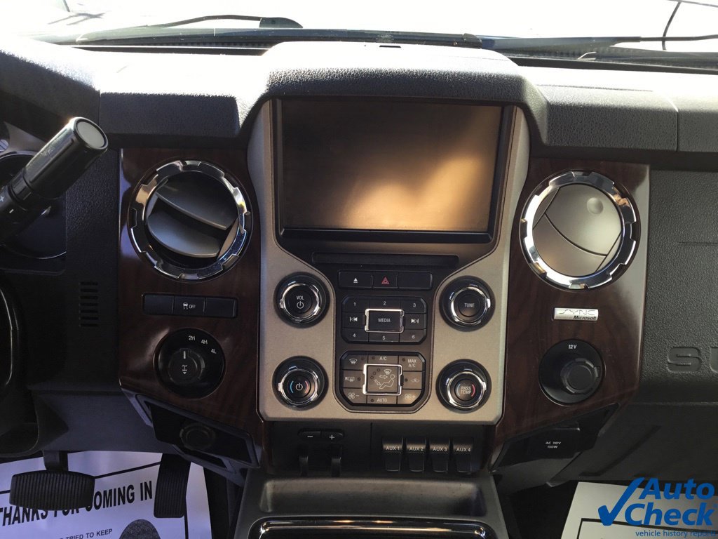 Used 2013 Ford F250 Lariat w/ Lariat Ultimate Pkg AWD/4WD image 55