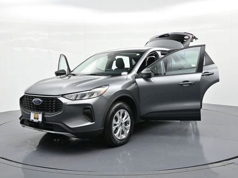Used 2025 Ford Escape Active AWD/4WD image 33