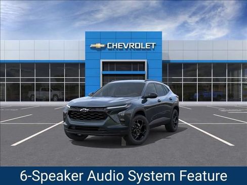 New 2026 Chevrolet Trax LT w/ Driver Confidence Package FWD image 9