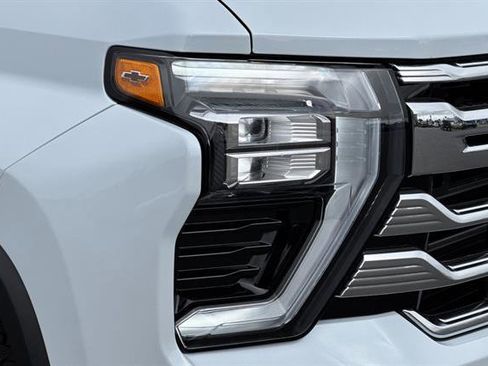 New 2026 Chevrolet Silverado 3500 High Country image 30