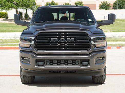 Used 2022 RAM 3500 Laramie w/ Night Edition AWD/4WD image 8