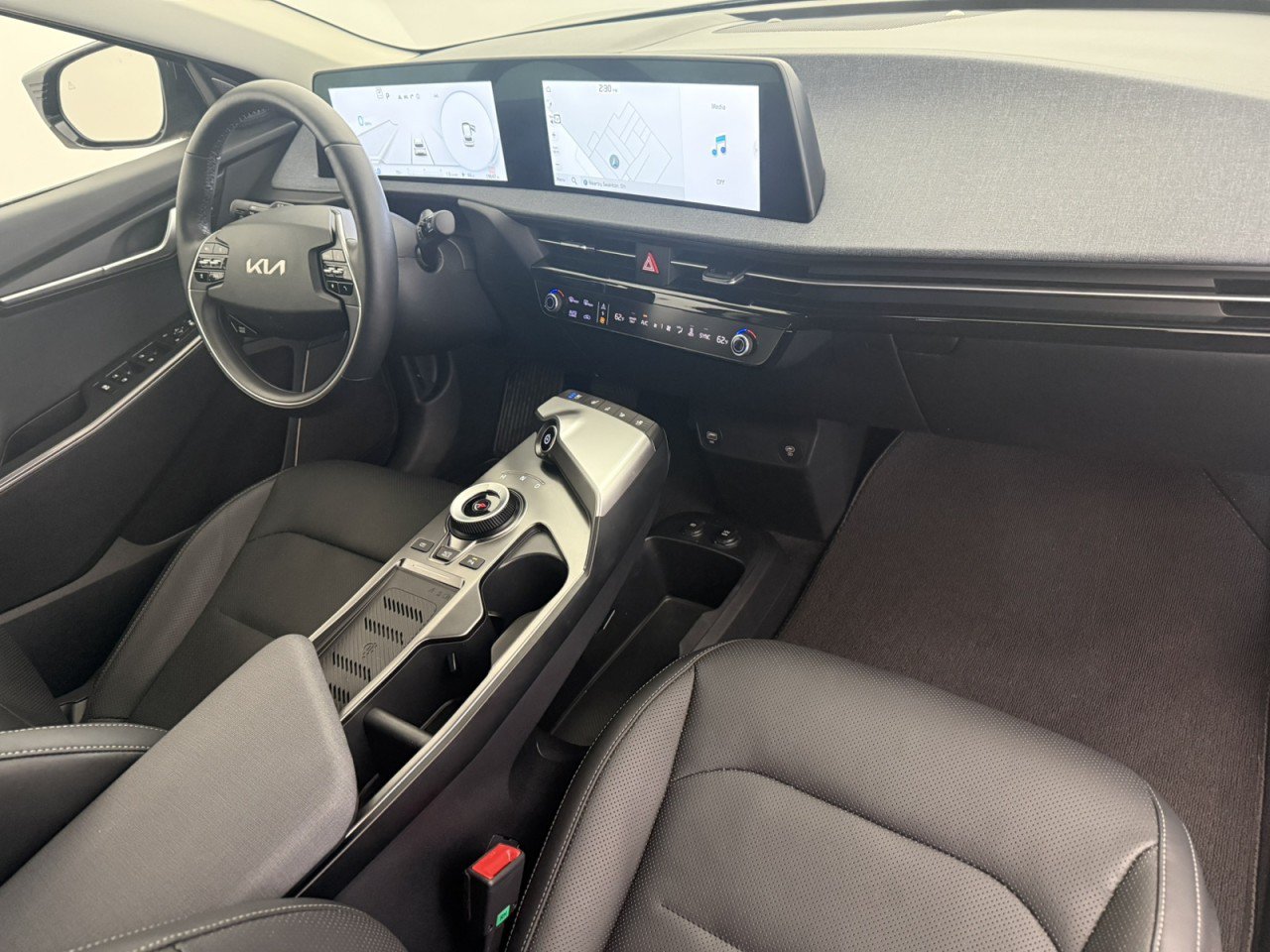 Used 2024 Kia EV6 Wind w/ Wind Technology Package AWD/4WD image 11