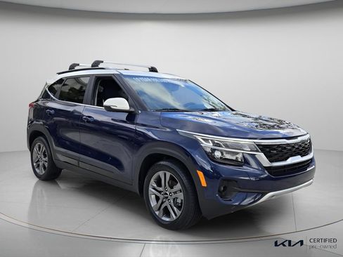 Certified 2023 Kia Seltos S w/ Navigation Package FWD image 9