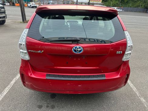 Used 2012 Toyota Prius V Three FWD image 6