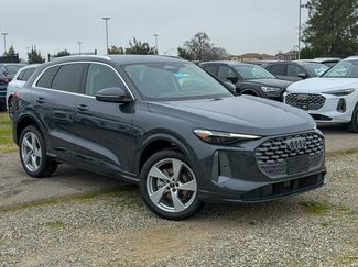 New 2025 Audi Q5 Premium Plus video 3