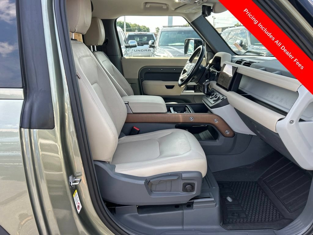 Used 2023 Land Rover Defender 90 S AWD/4WD image 21