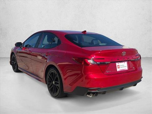 Certified 2025 Toyota Camry SE image 8