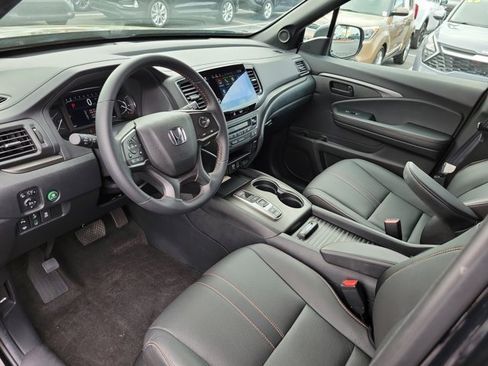 Certified 2023 Honda Passport TrailSport image 21